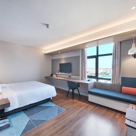Holiday Inn Express Shanghai Hongqiao North By Ihg Fengbang Extérieur photo